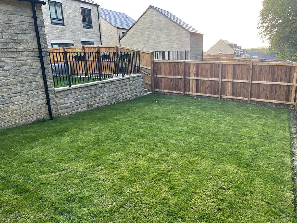 Garden Design Harrogate - Pergola, Seating Area, Raised Beds